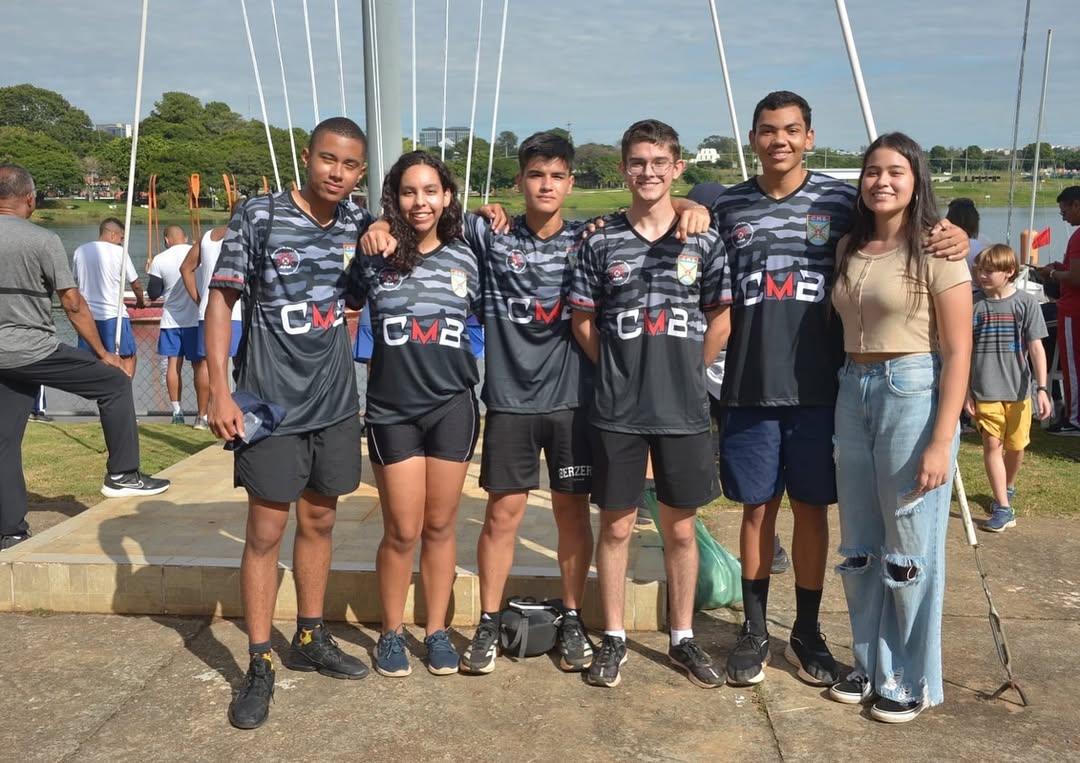APM_apoia_o_Grêmio_Naval_do_CMB_A_Associação_de_Pais_e_Mestres_do_Colégio_Militar_de_Brasília_APM-CMB_tem_apoiado_as_atividades_do_Grêmio_Naval._Nesse_sentido_a_associação_apoiou_a_participação_da_1.jpg